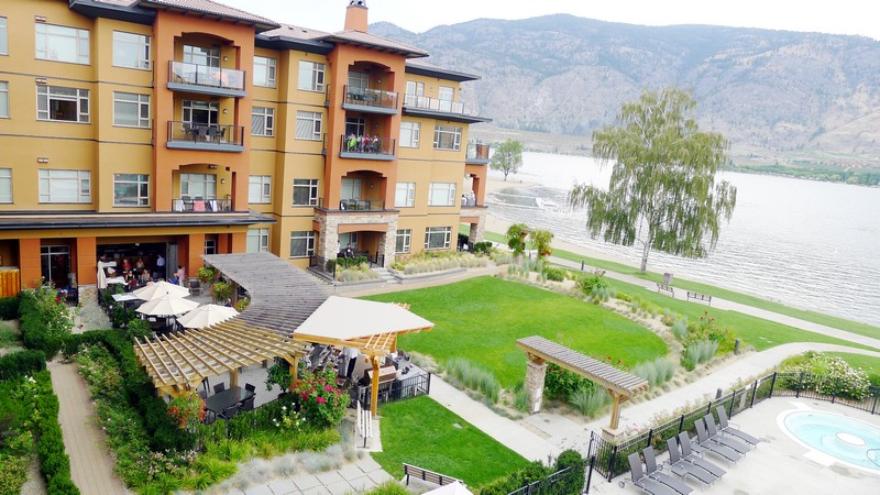 Watermark Beach Resort Osoyoos British Columbia Okanagan Valley Instanomss Nomss