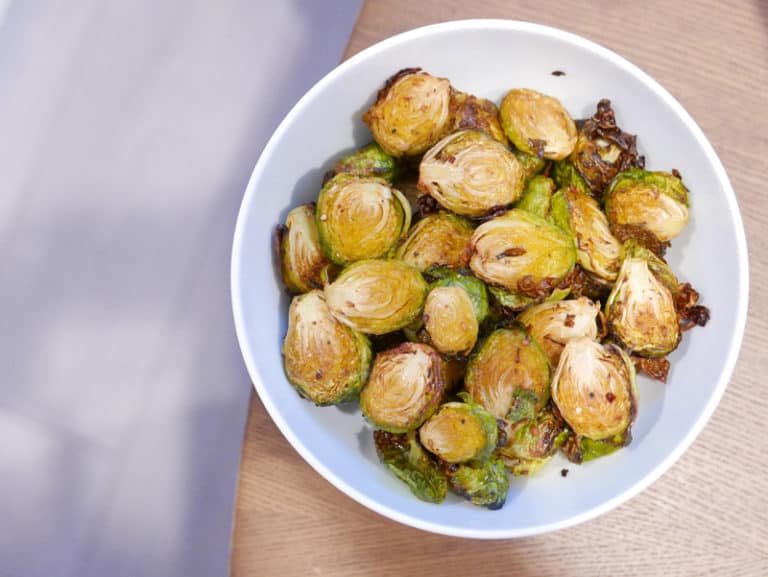 TFAL ACTIFRY BRUSSEL SPROUTS GARLIC CHILI RECIPE NOMSS.COM VANCOUVER FOOD RECIPE