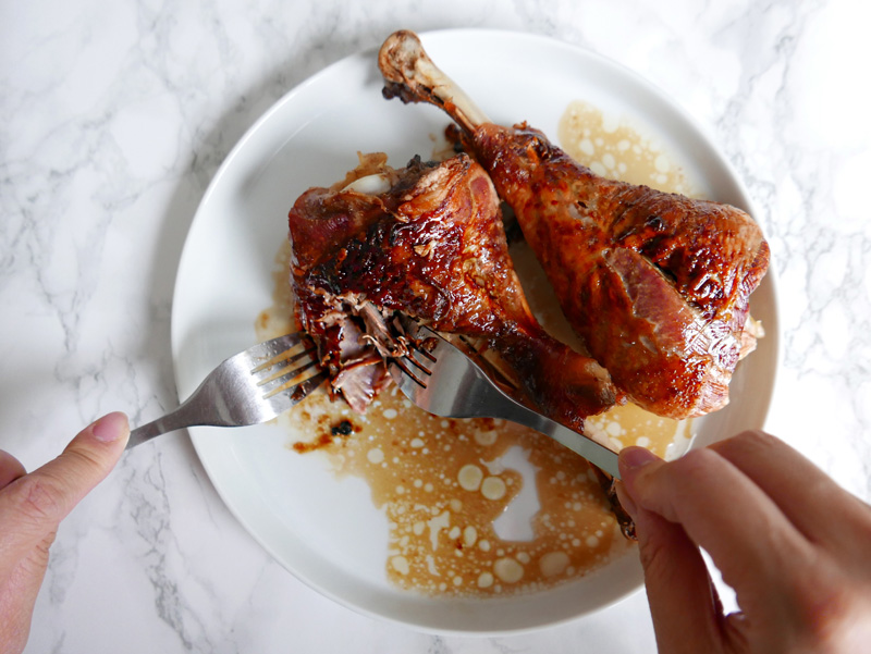 Quick and Easy to make Hand Shredded Turkey Recipe 芝麻手撕火雞. Low Carb Instant Pot Pressure cooker or oven roasted. Hand Pulled Poultry NOMSS.com Food Blog