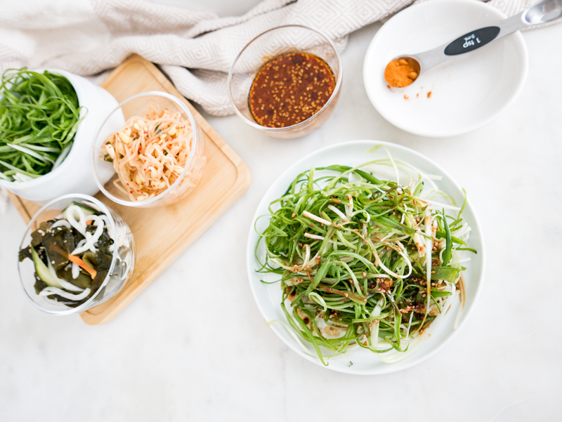 Pajeori Korean Spicy Seasoned Green Onion Salad | Pamuchim 파절이 파무침