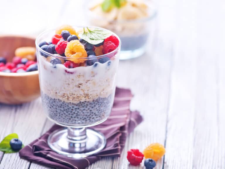 Blueberry Chia Oat Milk Pudding - Nomss.com