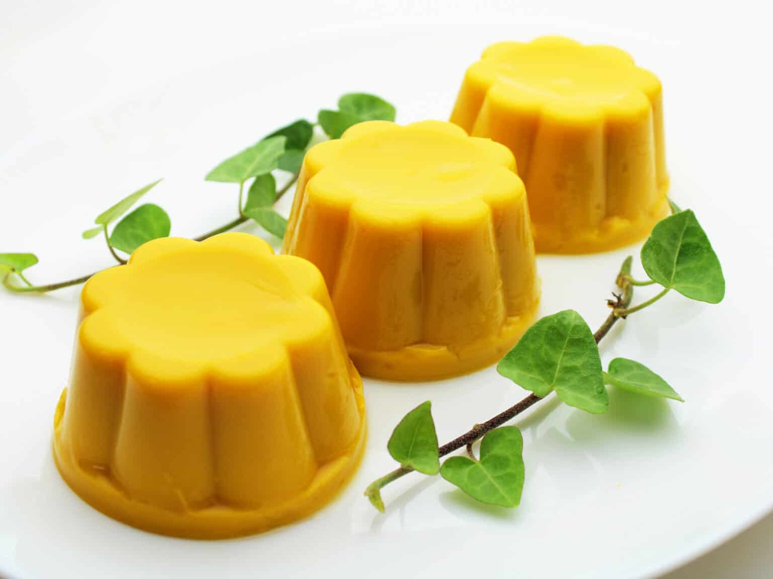 Easy Chinese Mango Pudding 香港芒果布甸