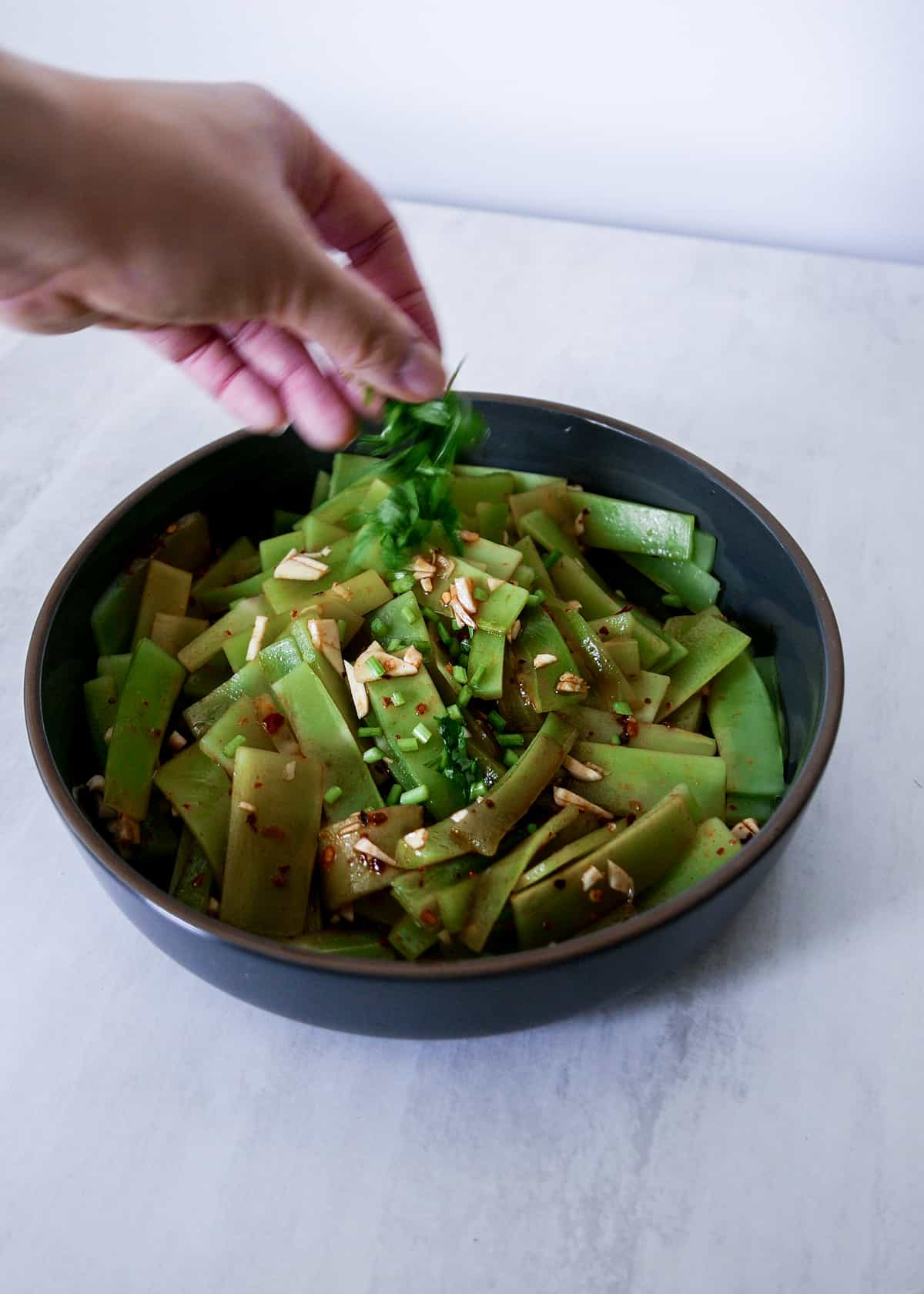 Best Chinese Spicy Celtuce Stem Salad Recipe 酸辣涼拌萵筍