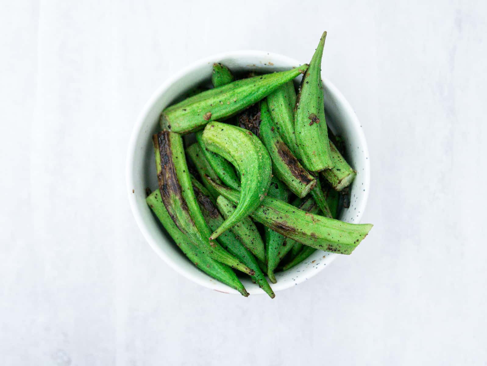 Simple Pan Fried Okra Sauteed With Garlic (No Slime)